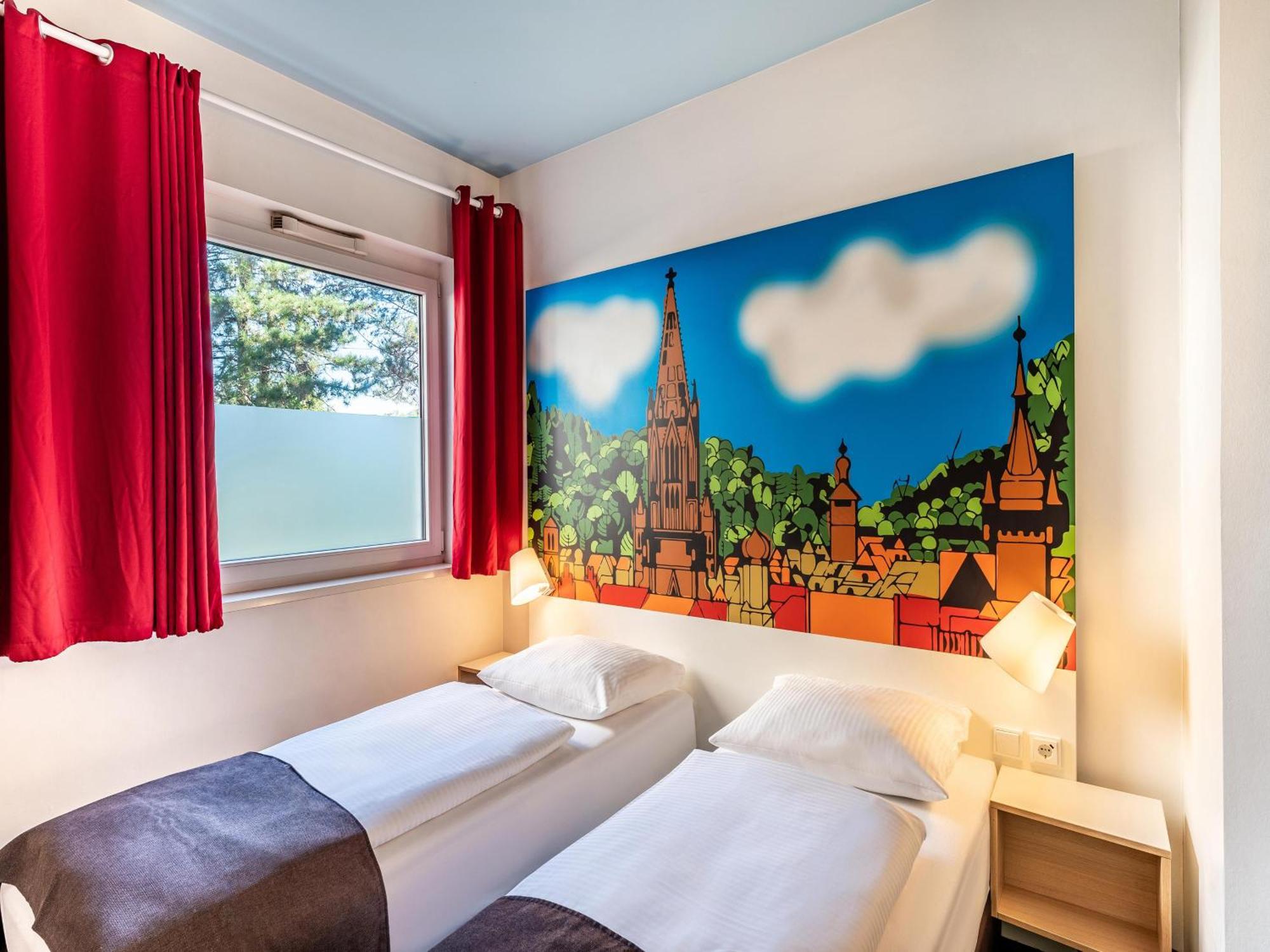 B&B Hotel Freiburg-Sued Kültér fotó